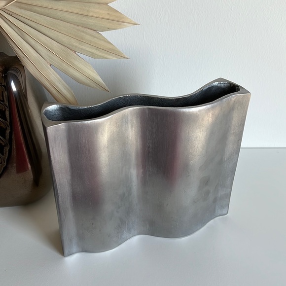 Vintage Silver Metal Wavy Squiqqle Vase Made in India